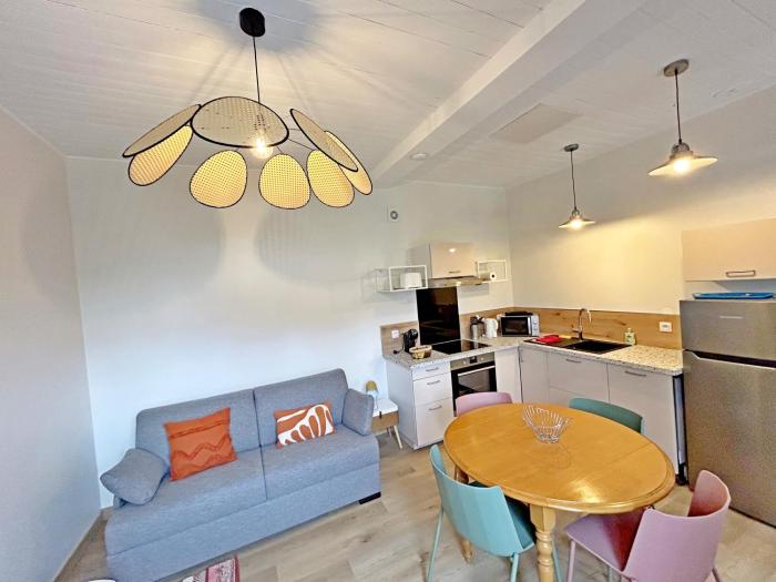 Gite Grand Chantilly -Maison 2CHB-2SDB 6p & Studio 2p