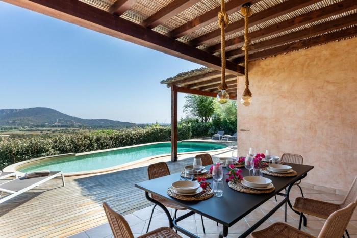 Villa Leone with pool & views, newly furnished