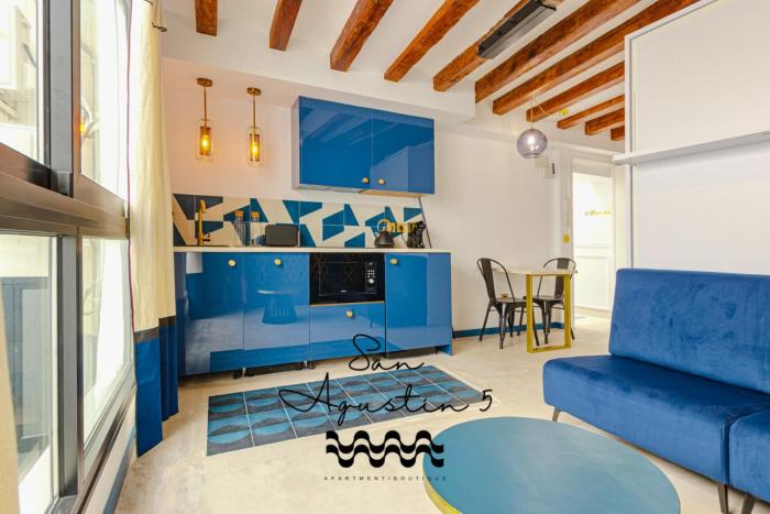 Luxurious studio in historic center of Alicante