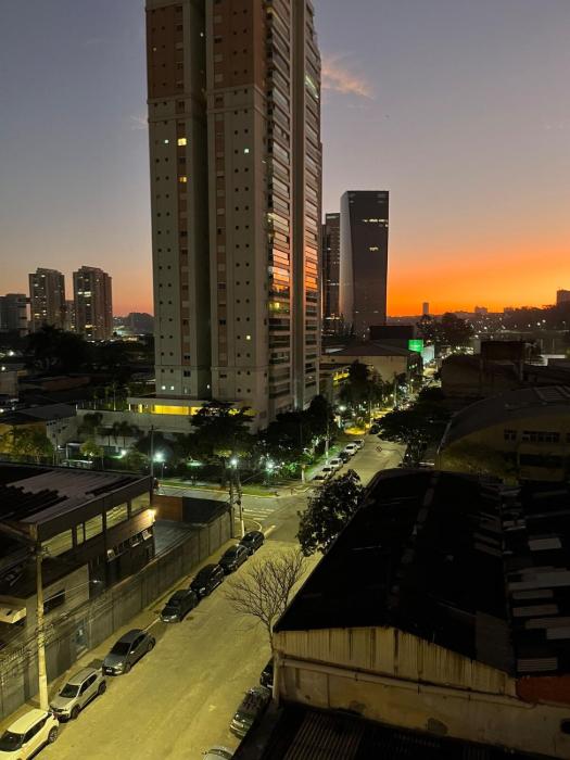 Ao lado Casa show Tokio Marine e Villa Blue Tree