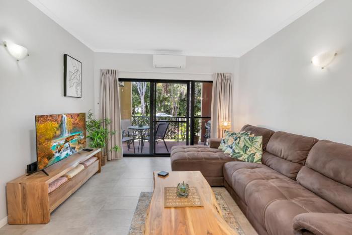 2 Bedroom Escape at Port Villas