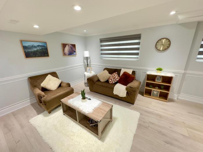 Charming Hidden Gem 2BD close to Falls & Wineries!