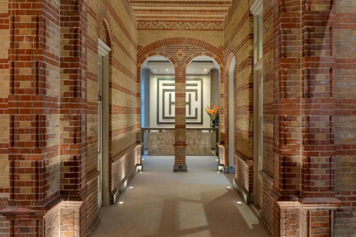 The College Hotel Amsterdam, Autograph Collection