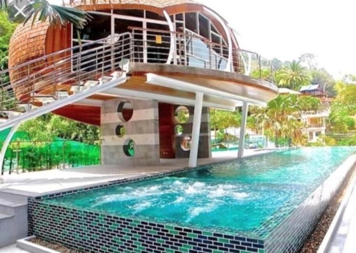 Emerald Terrace Resort 2 bedrooms Panoramic Ocean View Top Floor