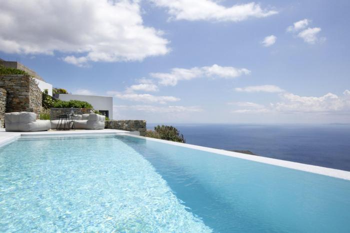 House G in Kardiani Tinos