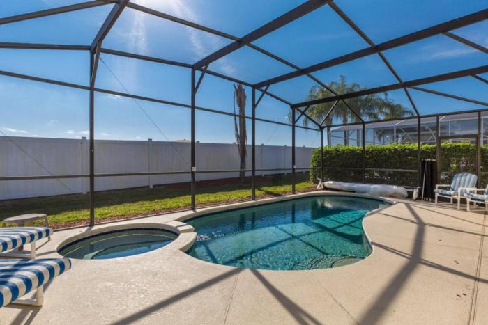 Windsor Palms Villa: Pool & Close to Disney