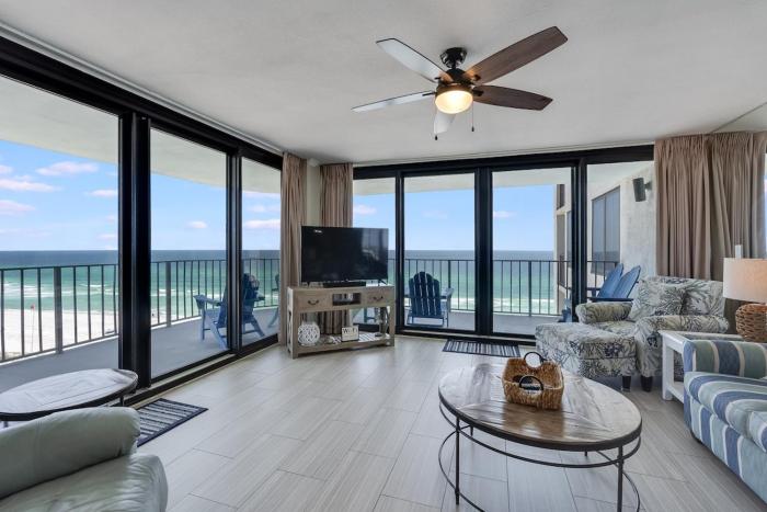 Watercrest 901 2 BR 2 BA sleeps 8 Amazing balcony!