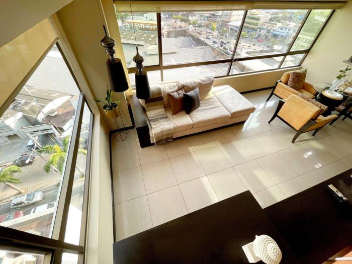 Ecuabook OmniHospital Torre Sol 702