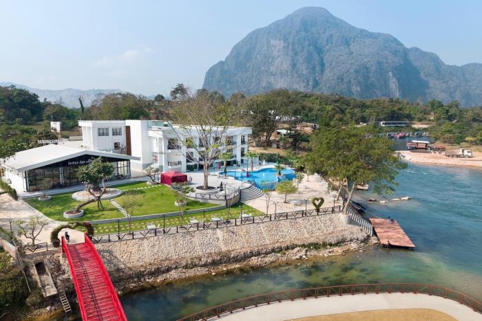Daoneua Riverside Resort