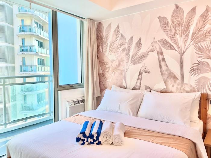 Azure Urban Resort South Paranaque Beach View Unit- Newly Renovated - Near Airport Near SM Bicutan