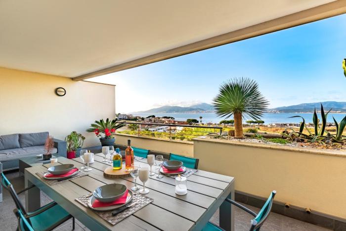 Clos Vignola - Domaine de la Viva -Superbe vue mer