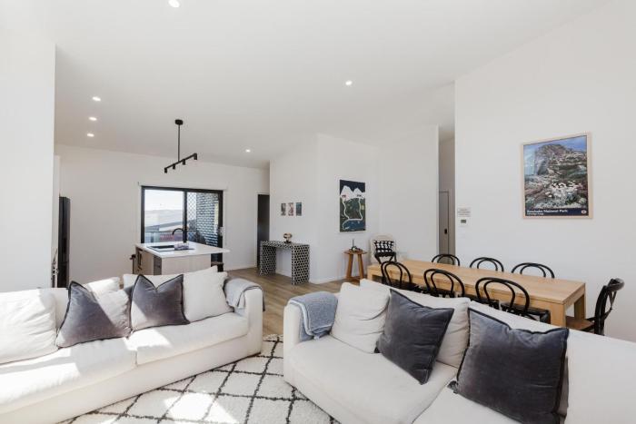 15A Jagungal Close