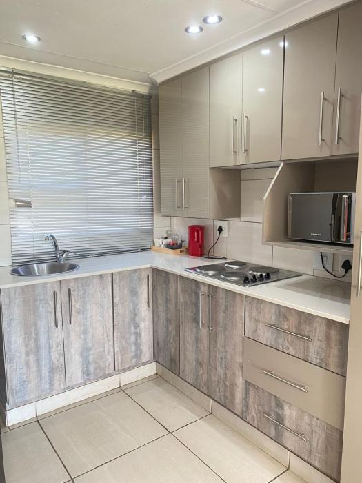 THABAKGOLO GUEST HOUSE