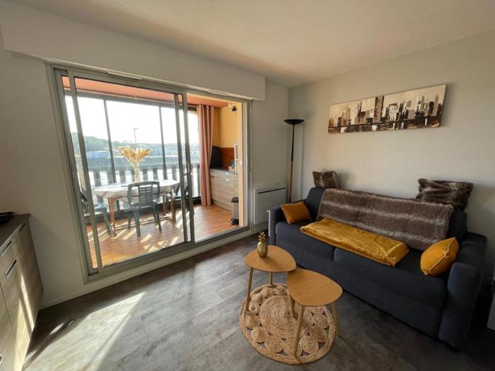 Appartement proche plage avec piscine, parking et animaux admis - FR-1-413-215