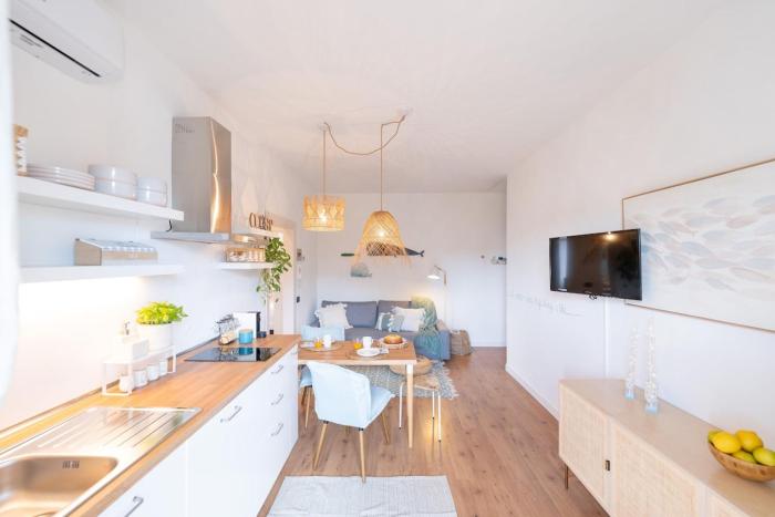 SUMMER - Vista Porto a 2 Passi dal Mare con Free Wi-Fi