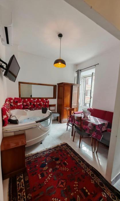 Front Vatican museum