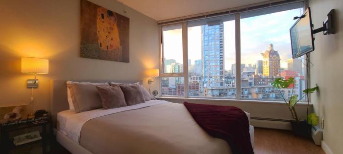 Charming Abode Downtown Vancouver