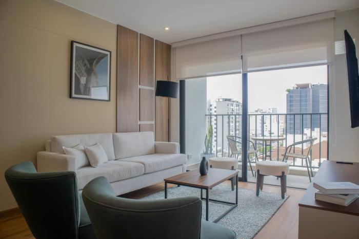 Aguirre By Wynwood House