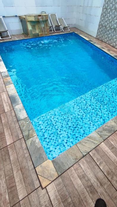 Casa Terrea com piscina e churrasqueira pertinho da praia para ate 34 hospedes