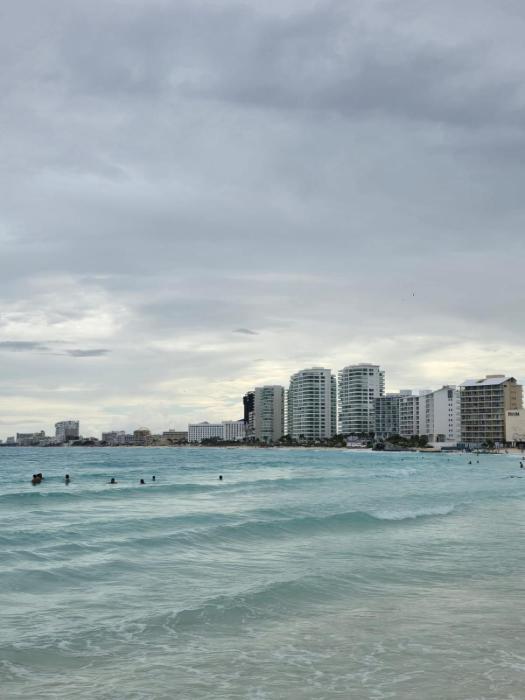 Cancun Beach & Nightlife Paradise SALVIA CONDOMINIUMS
