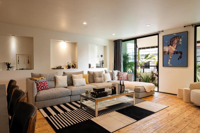 URBAN HOUSE I Prime Location I 6 Bedrooms I Old Town I Daily Housekeeping