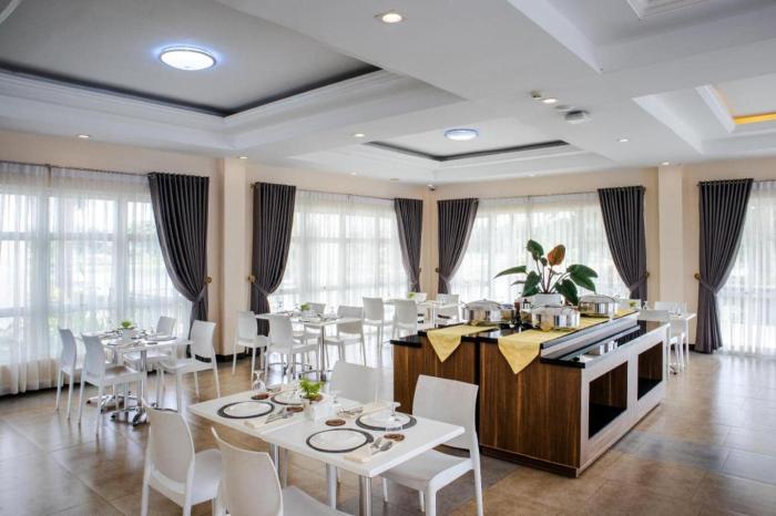 Sotogrande Iloilo Hotel