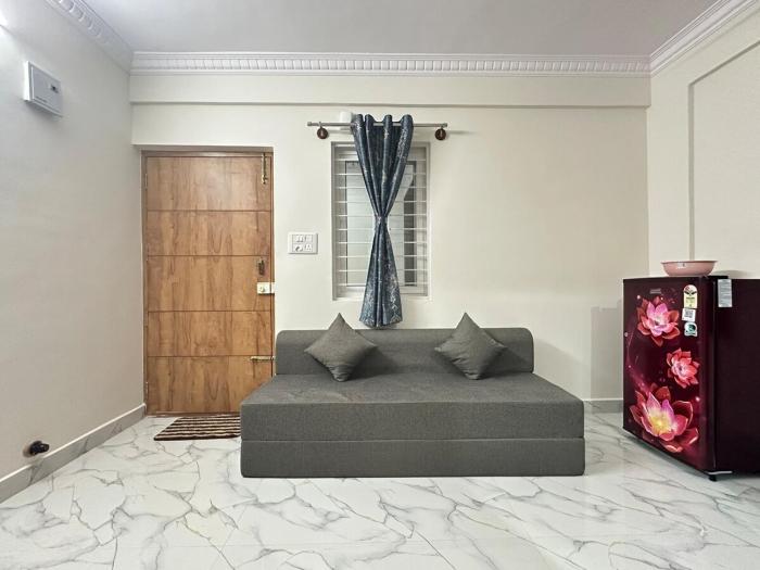 1BHK near Sarjapur road with lift 202