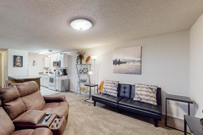 Escape to Notch Estates