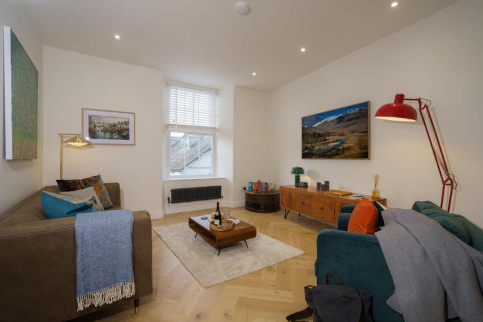 Fell View Residences Modern Escape by LetMeStay