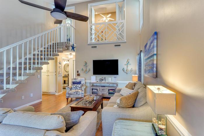 Walk to Beaches Resort Getaway Near Pier Park!