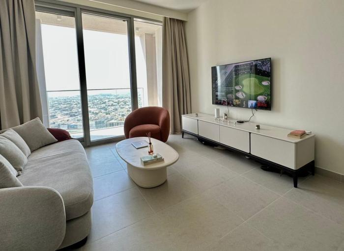 Brand New Apartment Next to Burj Khalifa Prime Location