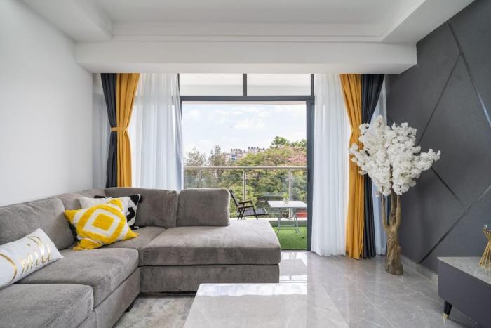 Nivla Executive Cozy haven with gym and Balcony