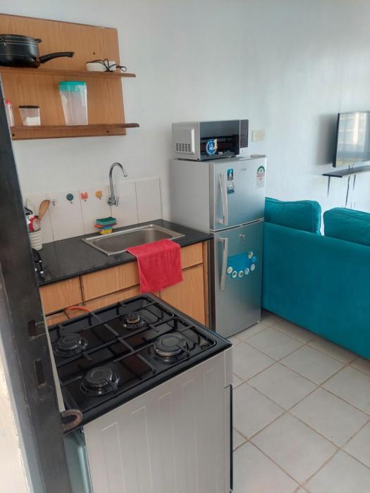 Cosy Studio with a Swimming Pool, Free Parking