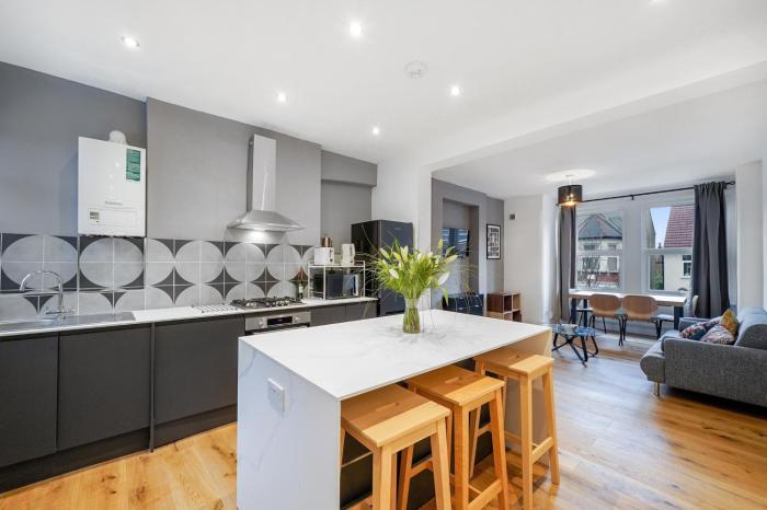 Bright stylish North London retreat