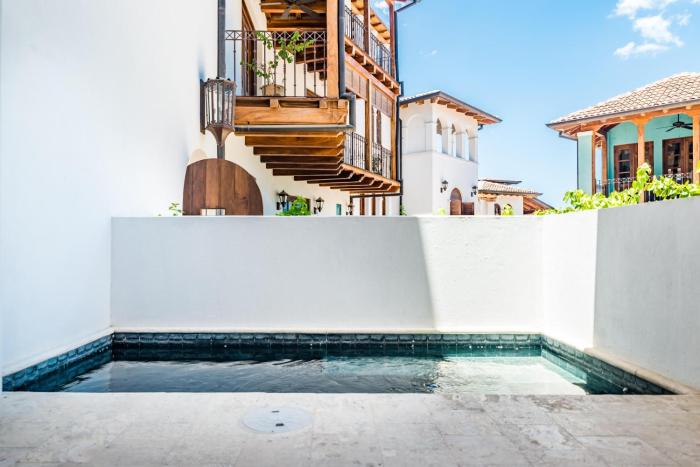 Plaza Carlota 4 At Las Catalinas-1 Br Sofa Bed