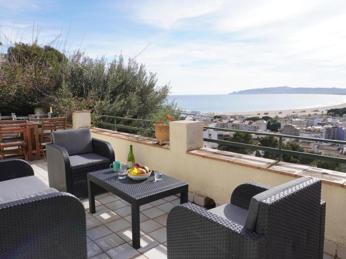 Apartamento luminoso en LEstartit - Se admiten mascotas - ES-323-91