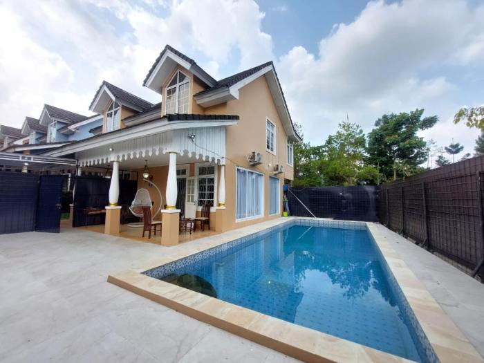 Villa Dalia Puncak Nb4-01