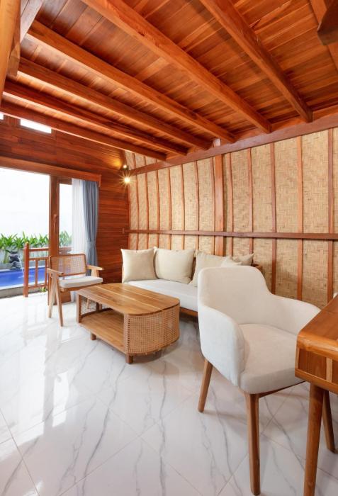 Luh Adi Villa 2, Modern Balinese Wooden house close to Uluwatu and some beaches