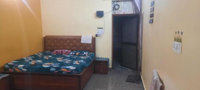 Eliza-Moses homestay