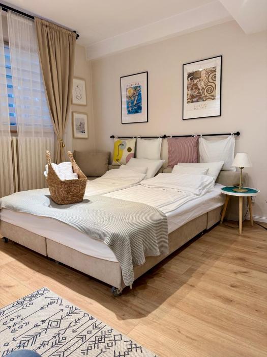 Cozy Haven - Comfort and parking near Clinical Center