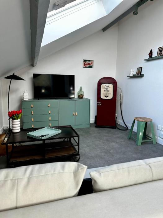 VESLE Studio lumineux en hyper centre de Reims