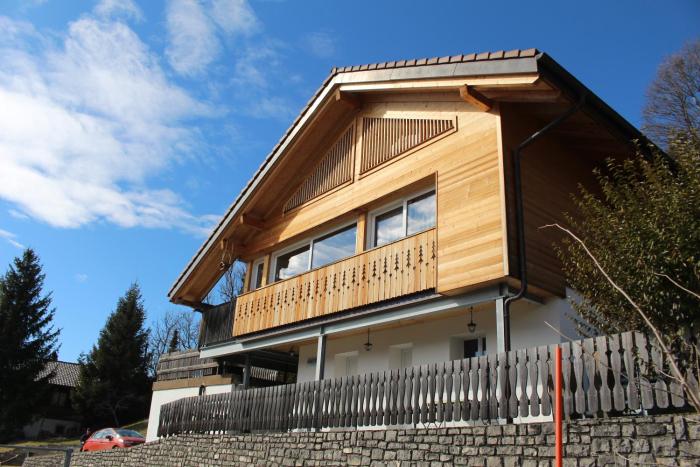 Chalet moderne avec panorama unique en Gruyère
