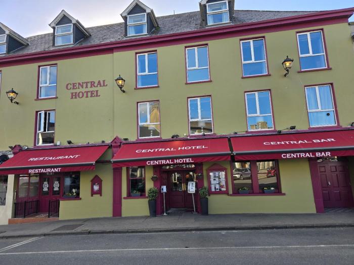 Central Hotel Donegal