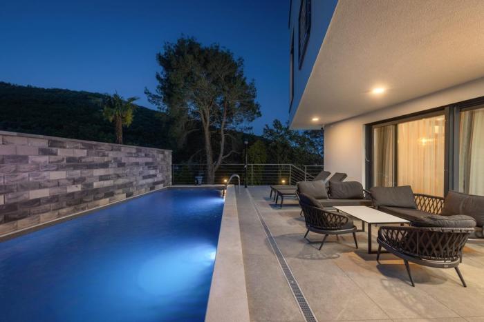 Villa in Istria with Heated Pool and 3 Bedrooms