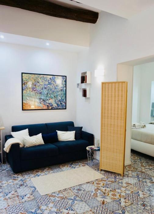 Elvira Studio Flat,Via Dante,near Lolli station