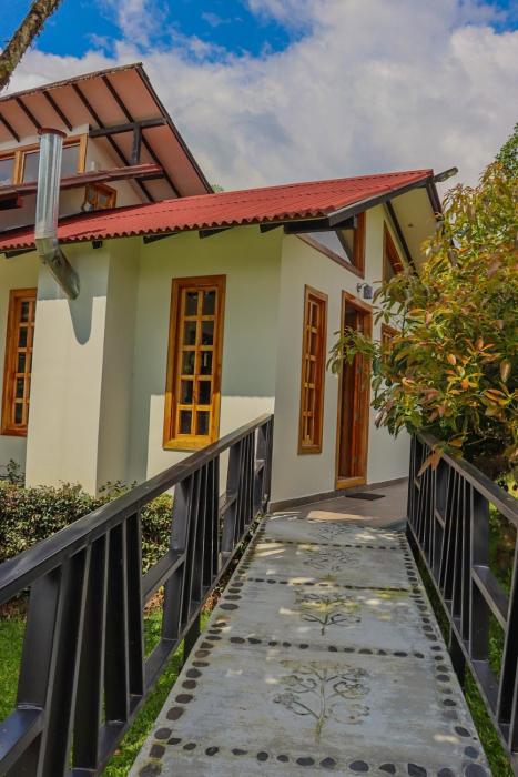 Pretty Modern Cabin at the Tourist Area Milagros