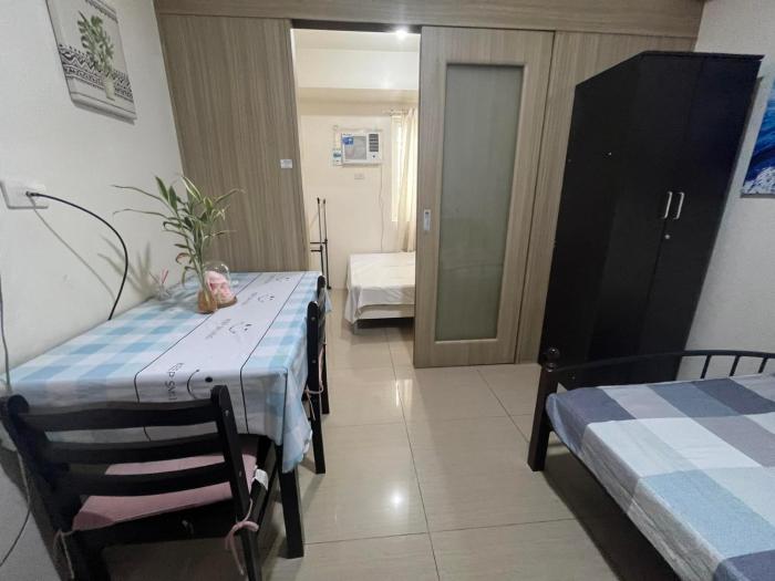 Cheap SHORE Family suite WIFI TV near MOA Airport 844