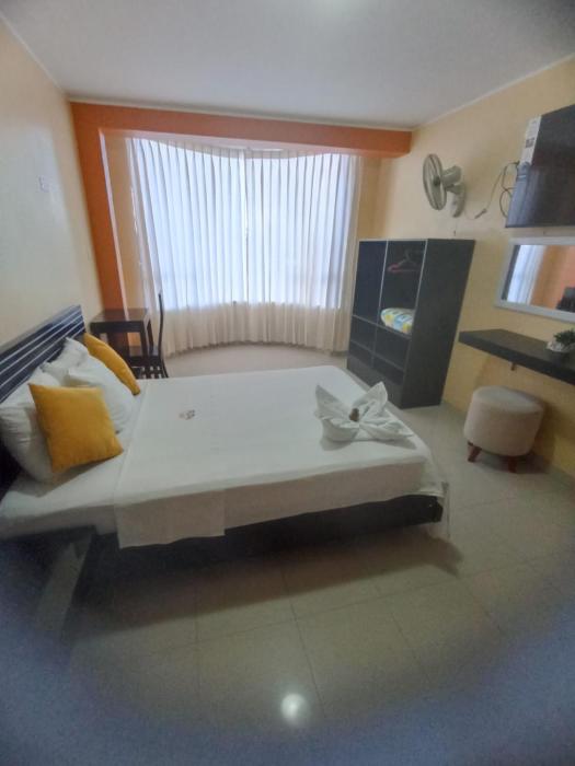 Royal Plaza Hotel Suite