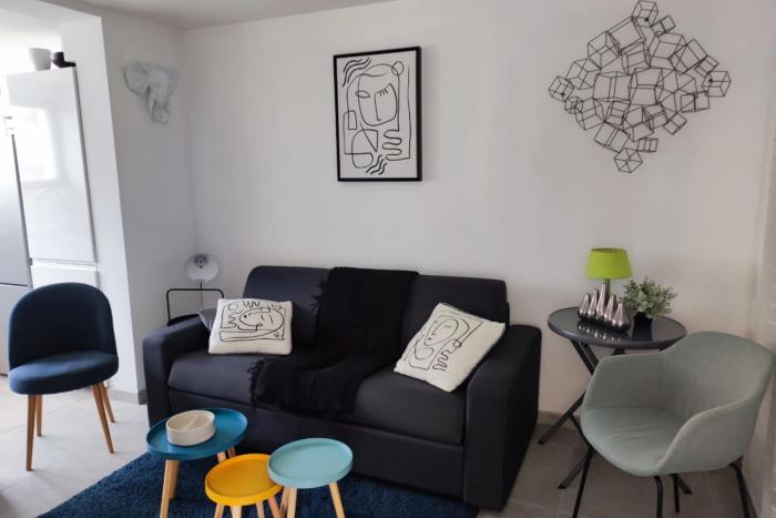 Nice little house for 6 people near the river Canche