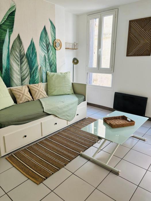 Lou pitcho apartament